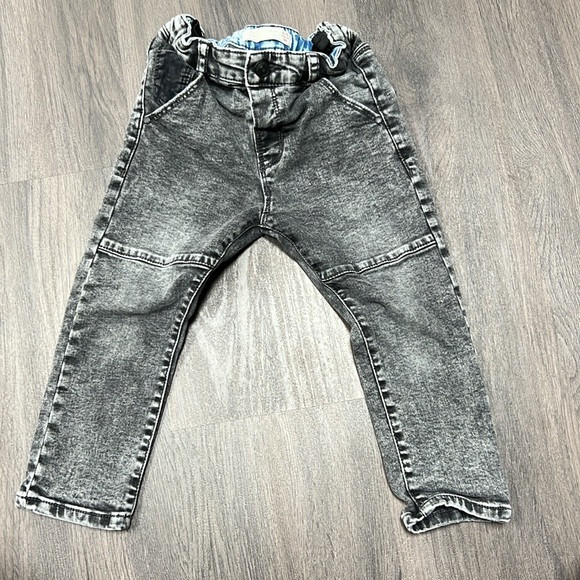 ZARA Neutral Jeans Bundle - Picture 6 of 7